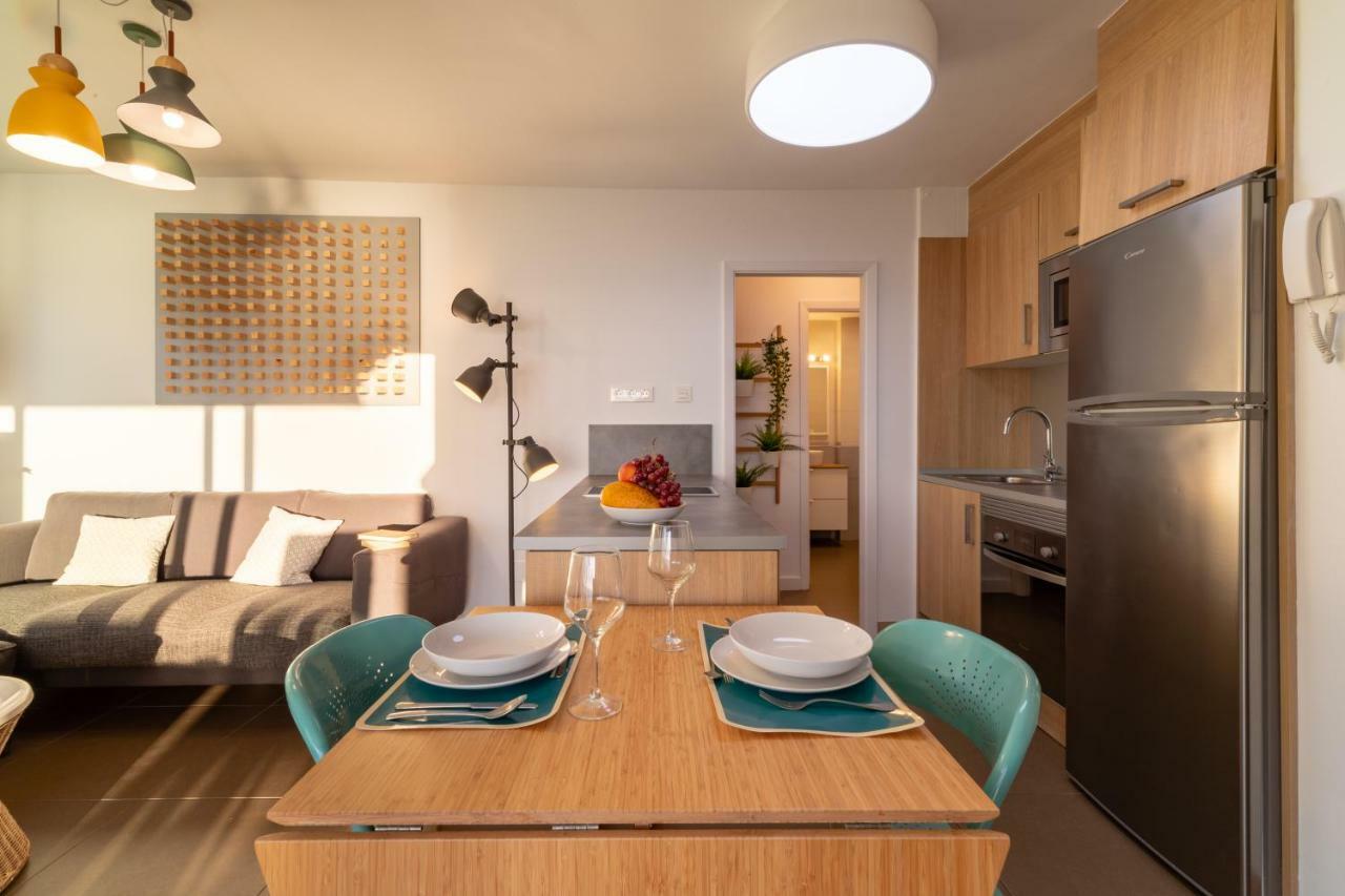 Living Las Canteras Homes - Beachfront Rooftop لاس بالماس دي غران كاناريا المظهر الخارجي الصورة
